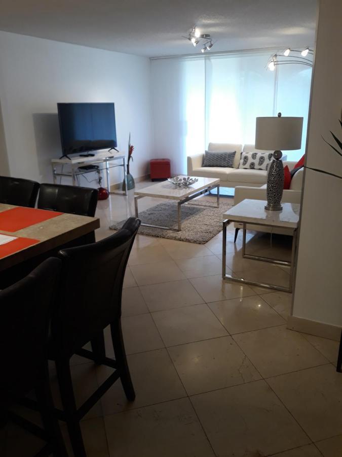 Resort Style In Aventura Florida المظهر الخارجي الصورة